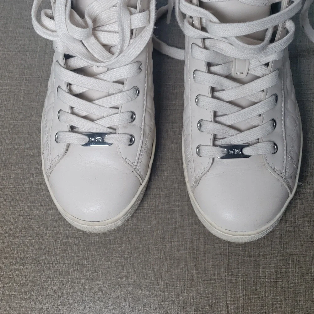 Coach Leather Ivory High Top Sneaker - SZ 6.5‎